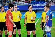 -国家女子足球队再次获得胜利，晋级半决赛