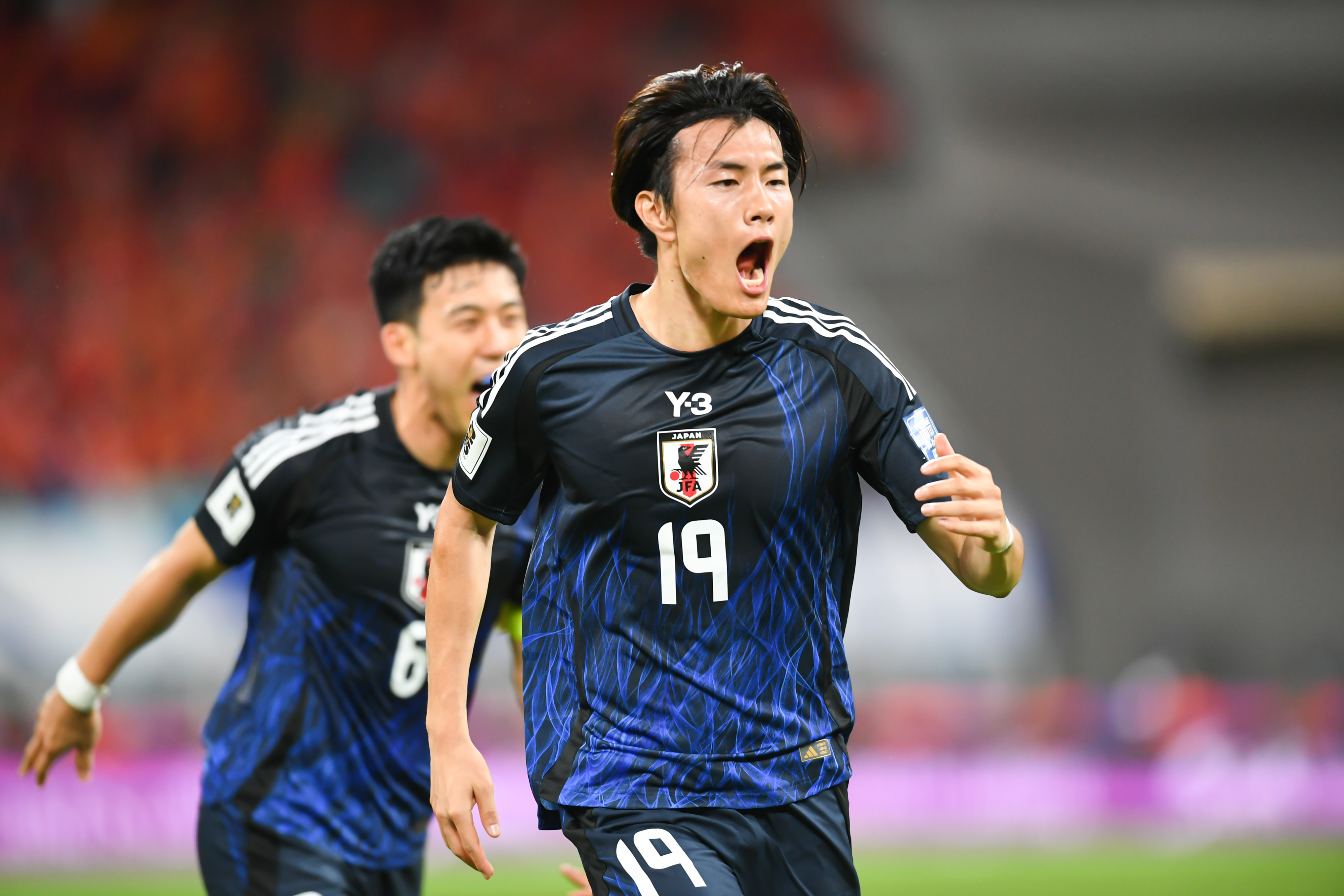 日本选手夺得男子拳击比赛金牌