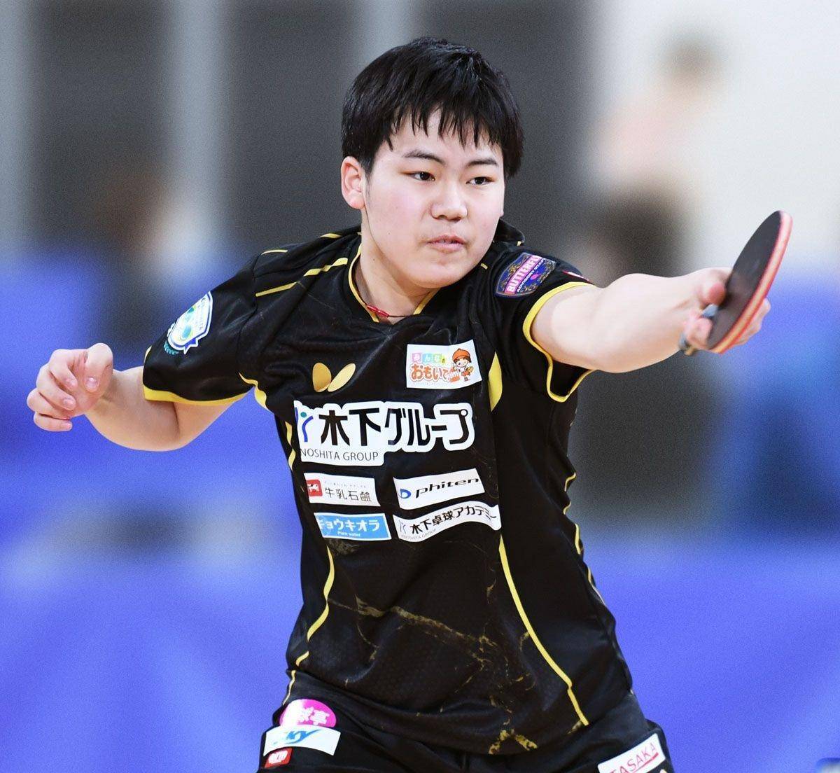 日本选手夺得男子拳击比赛金牌
