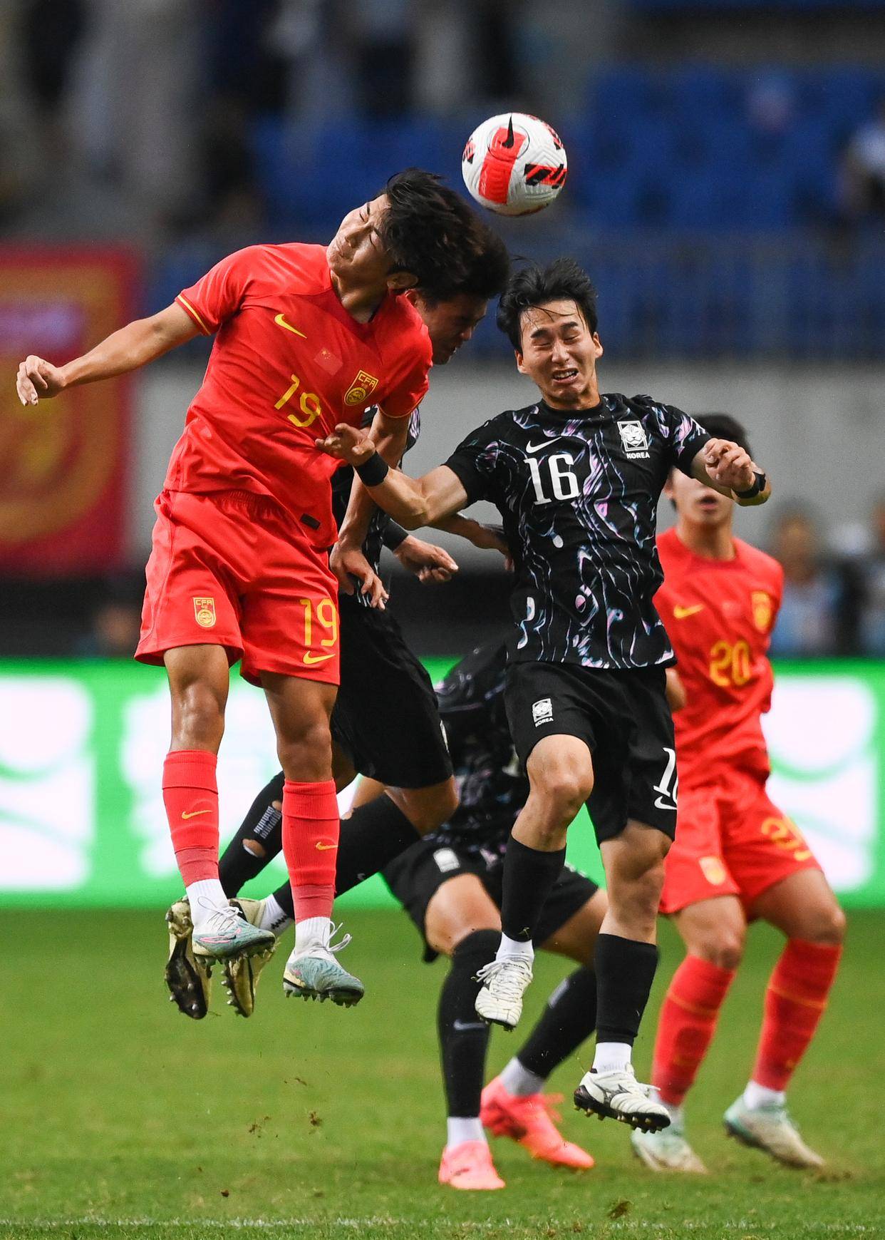 新加坡足球俱乐部在国际赛事中勇猛出击
