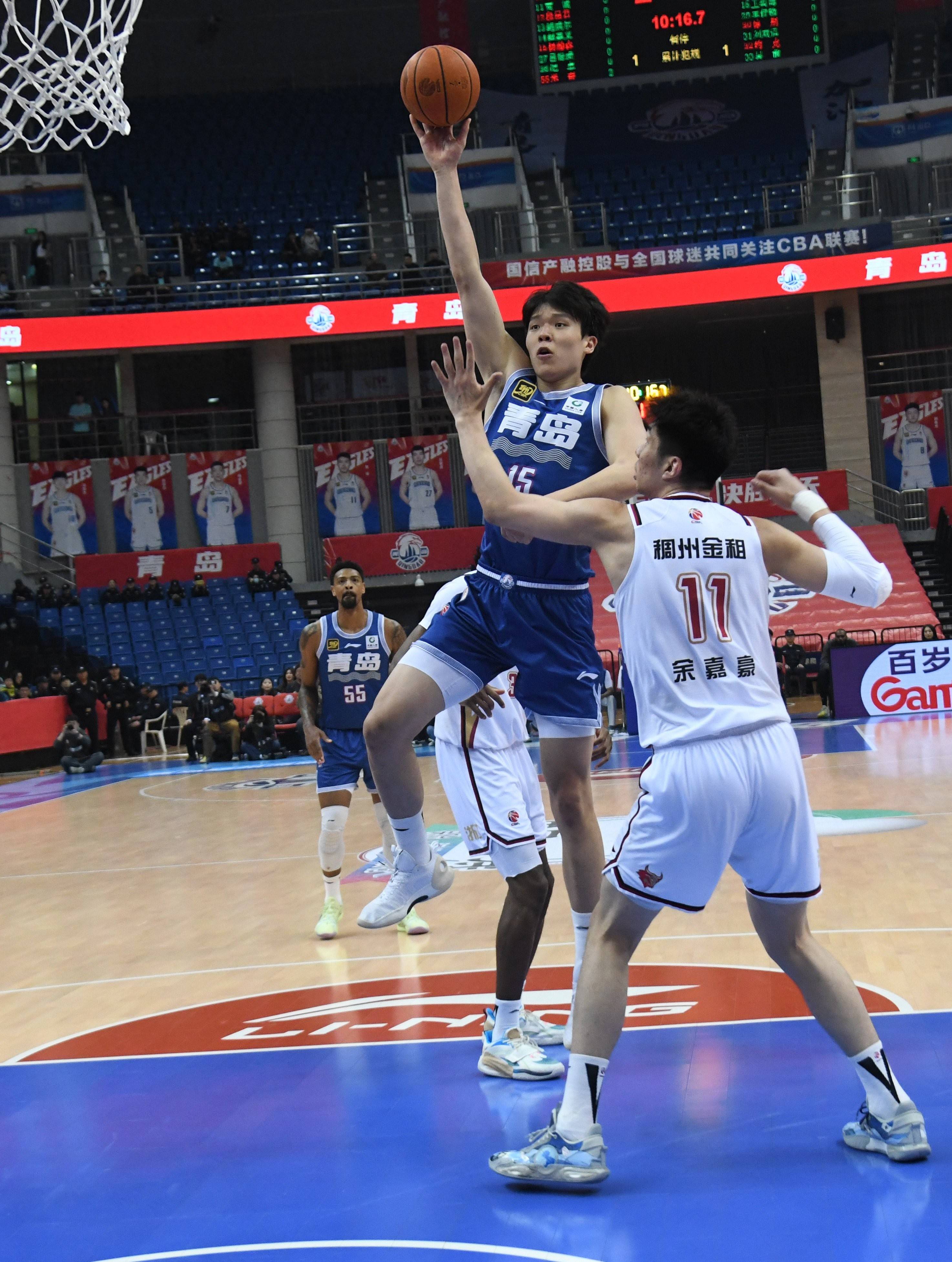 关于浙江男篮关键时刻力挽狂澜，一举改写局势的信息