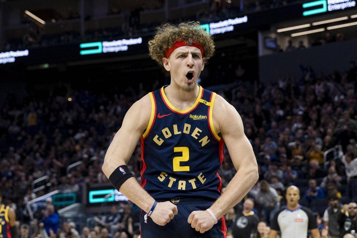 昆士公园主场大胜，豪取四连胜