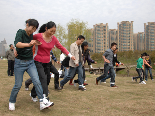 防守为王,团队默契如何铺陈 防守为王,团队默契如何铺陈