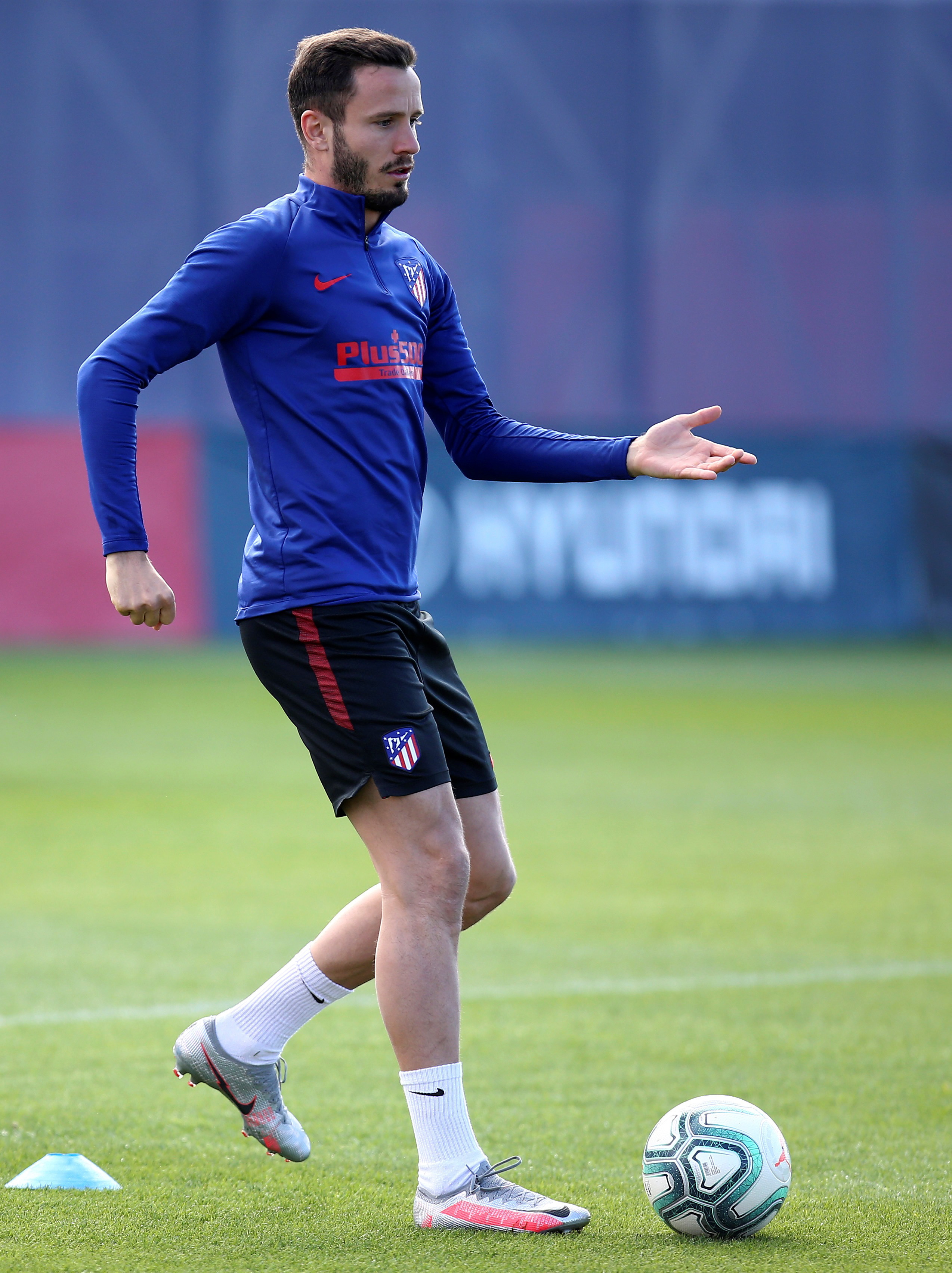 阿尔克马尔登贝阵容完整，备战下轮联赛