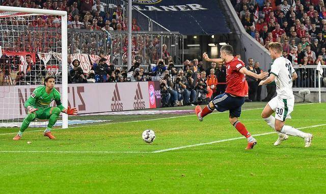 包含沃尔夫斯堡实现翻盘，客场战胜劲敌的词条