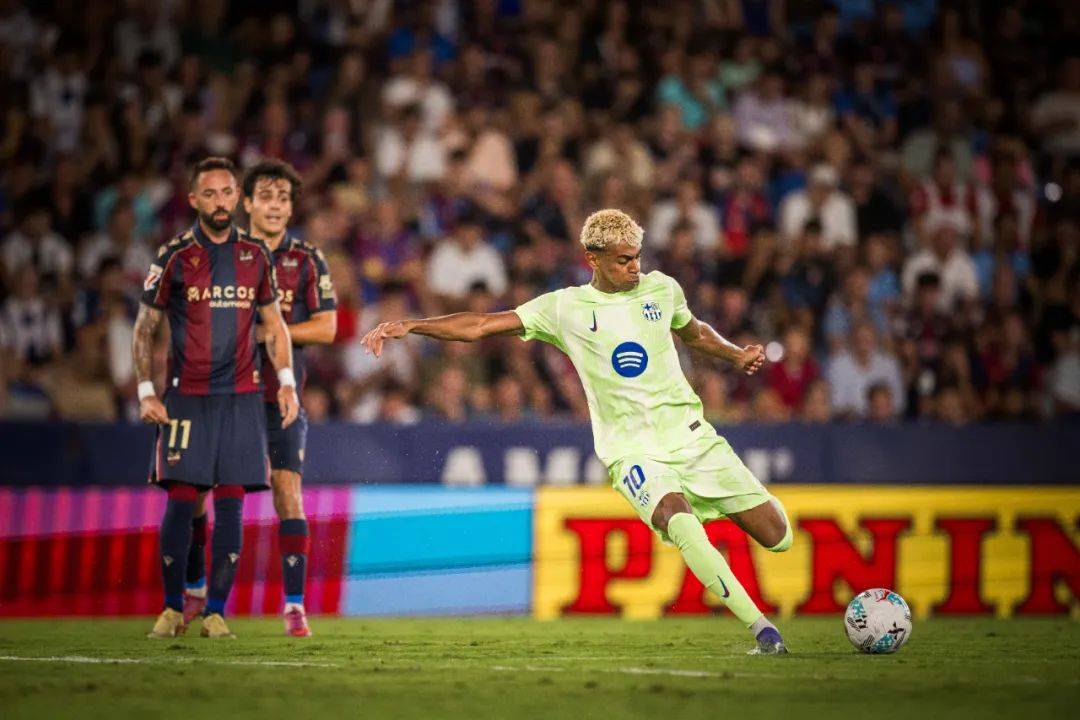 莱万特客场逆袭撕裂局面,夺取重要三分 莱万特客场逆袭撕裂局面,夺取重要三分