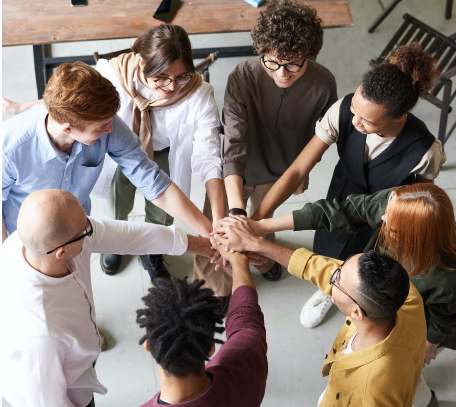 比赛中凝聚的团队合作精神终赢得胜利的关键