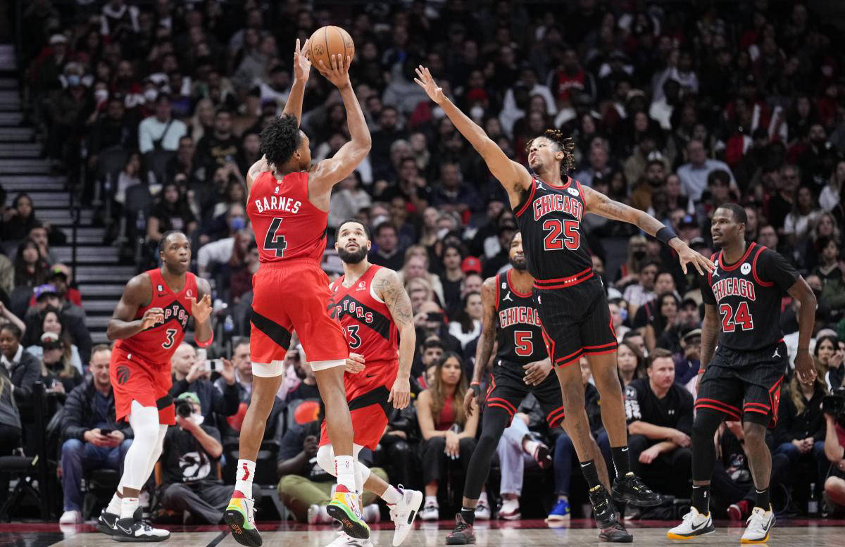 猛龙胜独行侠,新秀表现出色 猛龙胜独行侠,新秀表现出色