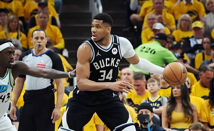 雄鹿主场大胜爵士，字母哥表现亮眼