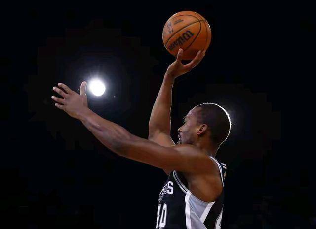 马刺力克火箭，伦纳德关键制胜