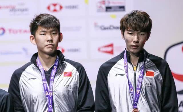 包含冠军优势明显,争端不断的词条 包含冠军优势明显,争端不断的词条